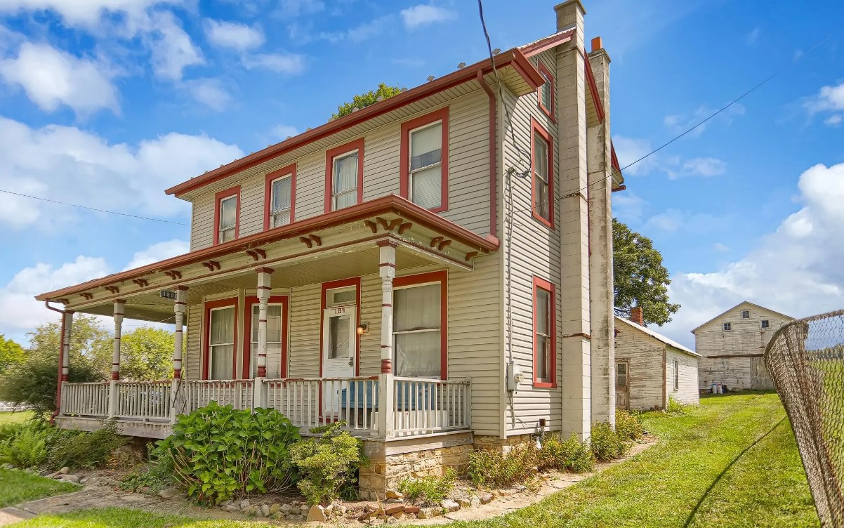 Charming Small Town Fixer Ickesburg, PA