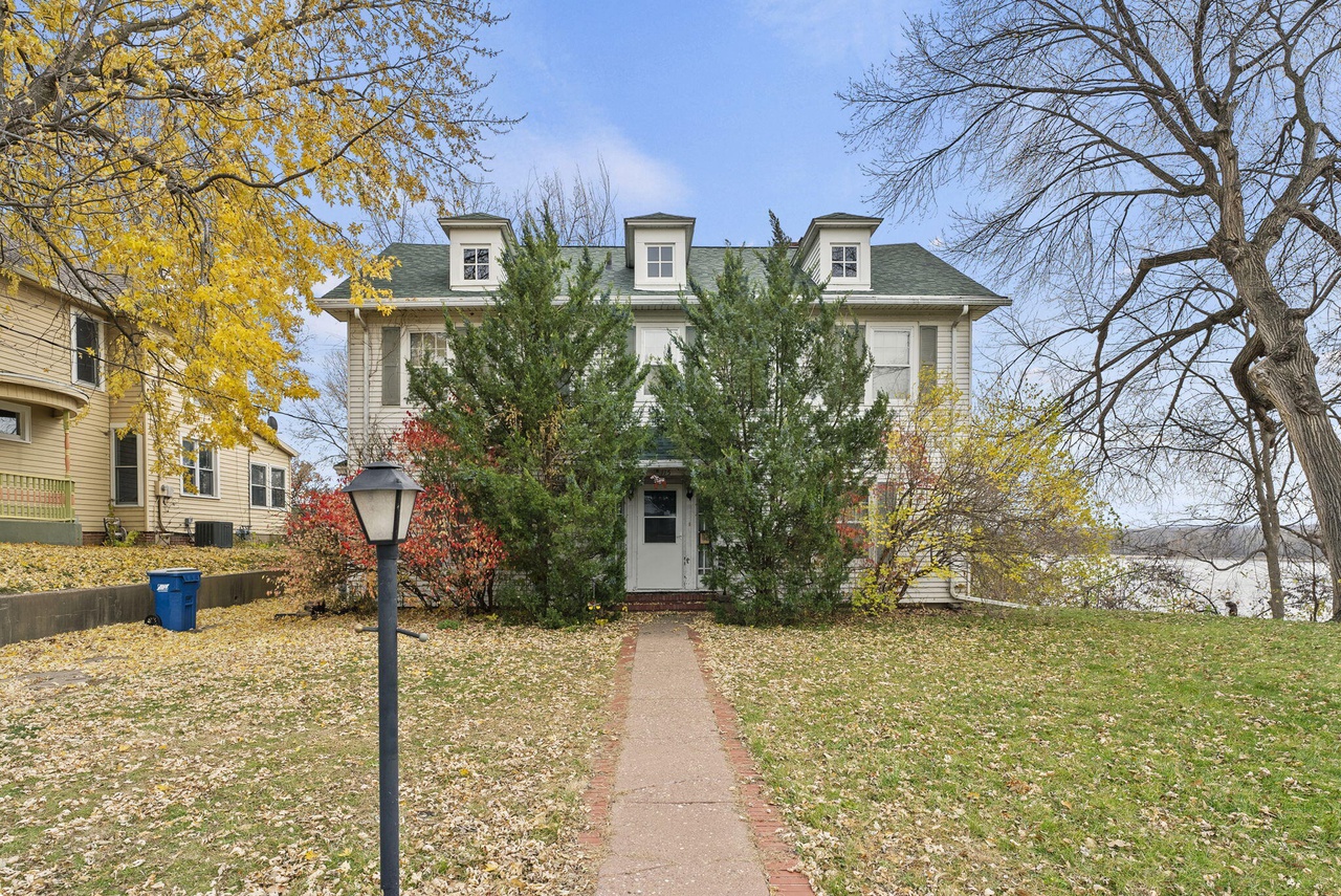 A River View In Muscatine IA