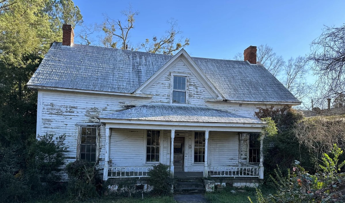 Fixer Upper in Rockingham NC