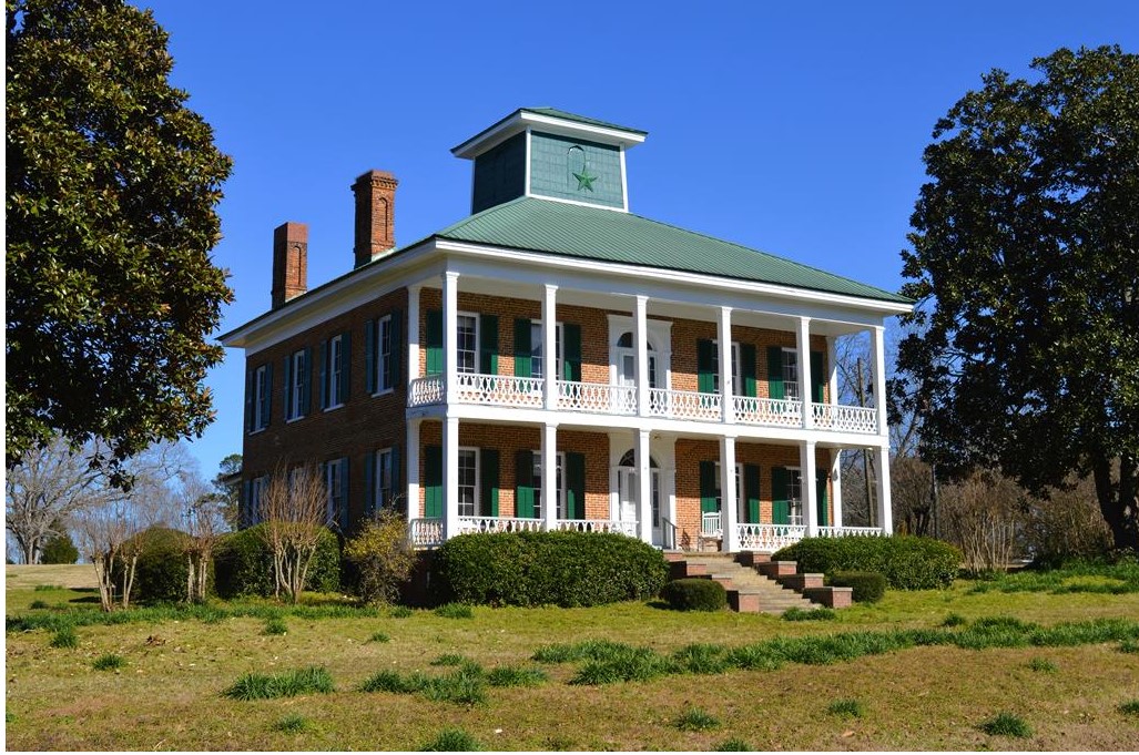Give New Life to a Historic 1850 Sparta Home