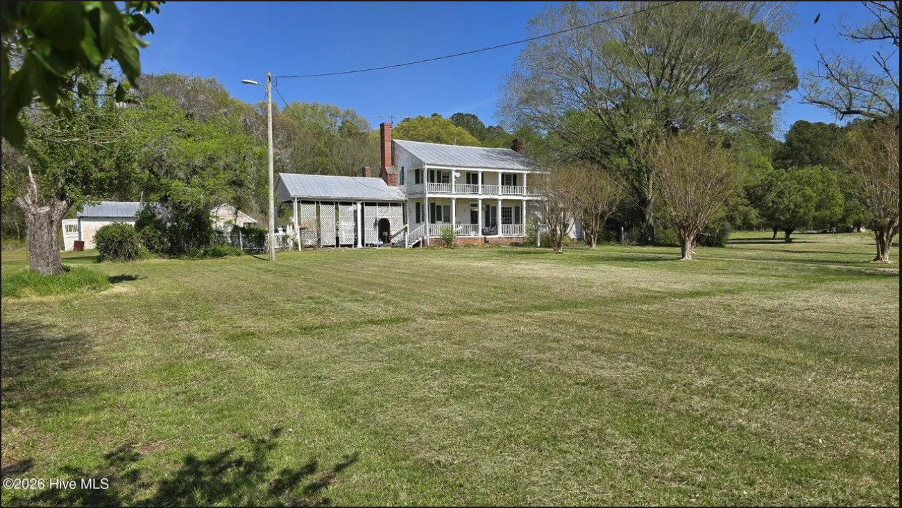 The 1700s Roots of Harvey Point Road