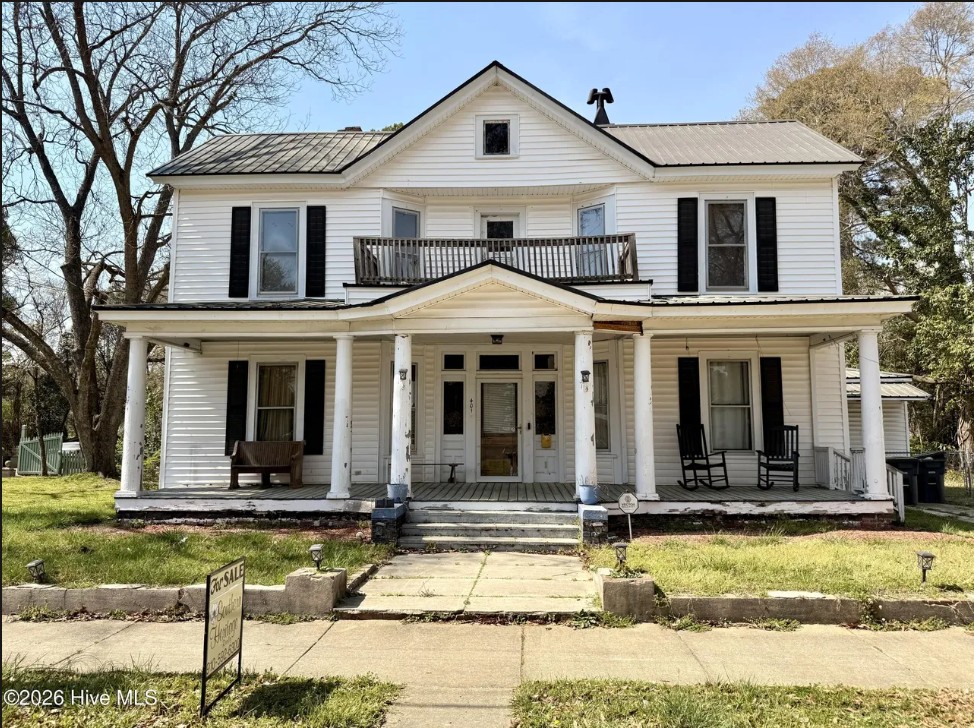 Your Downtown Selma Oasis