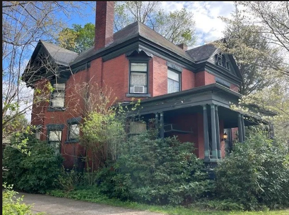 Hidden Gem Near Lake Erie
