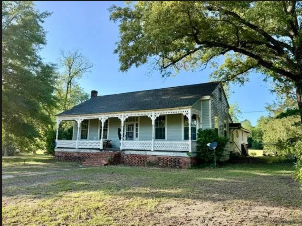 Timeless Southern Charm in Camden